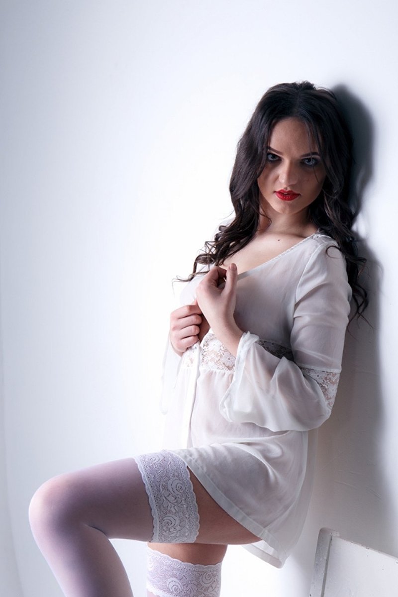 Проститутка Эмилия